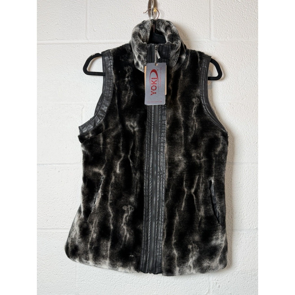 Yoki Vegan Fur Faux Leather Vest M Zip Front NWT Mob Wife Y2K Bratz Style
